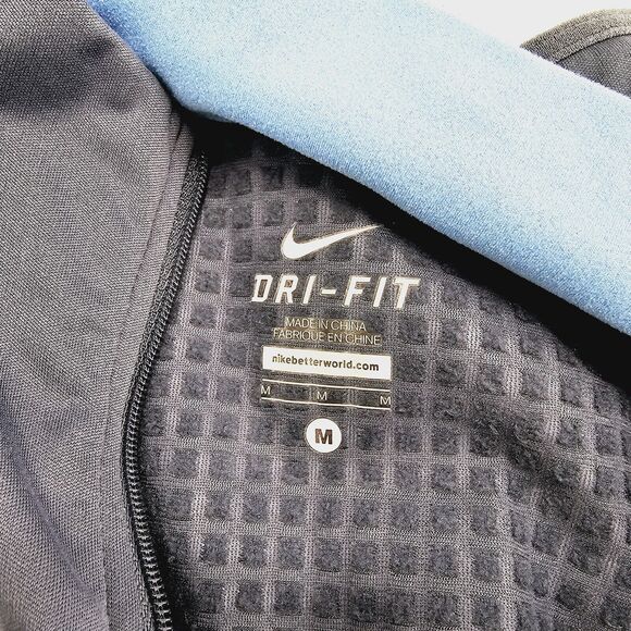 Nike‎ Jacket Women's Medium Blue Dri Fit Reflector Strips Full Zip Thumb Hole - Picture 5 of 9
